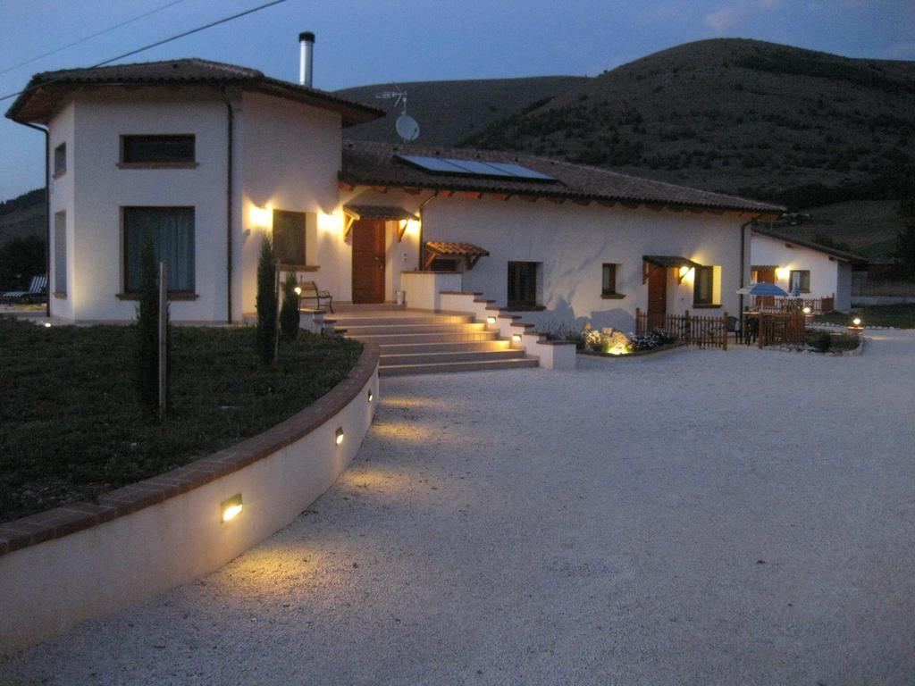 La Collina Di Peppino Bed & Breakfast Trasacco Exterior foto