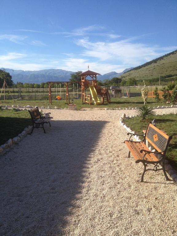 La Collina Di Peppino Bed & Breakfast Trasacco Exterior foto